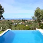 Alea Villas *