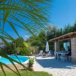 Alea Villas Apolpaina