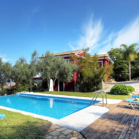 Alea Вилла Apolpaina