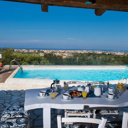 Alea Villas Apolpaina