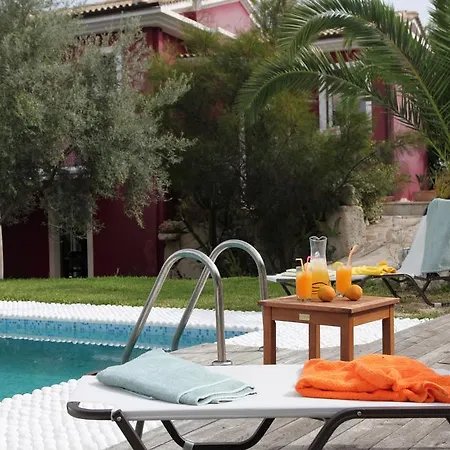 Alea Вилла Apolpaina