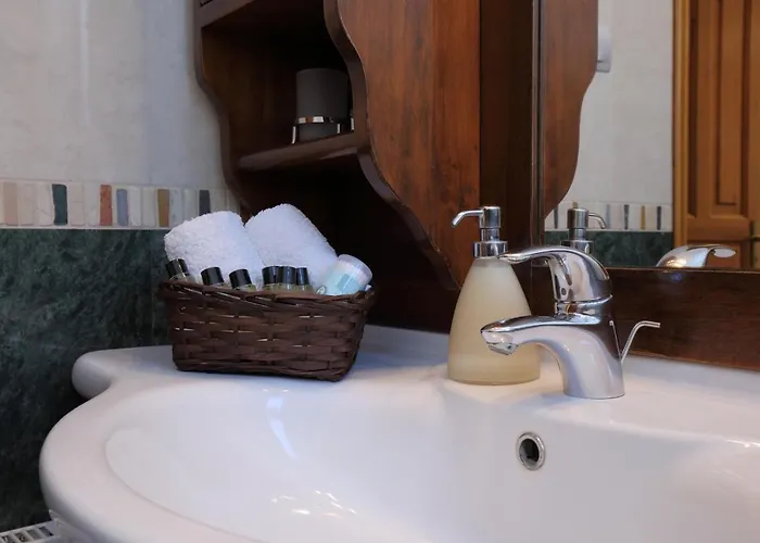 Alea Willa Apolpaina